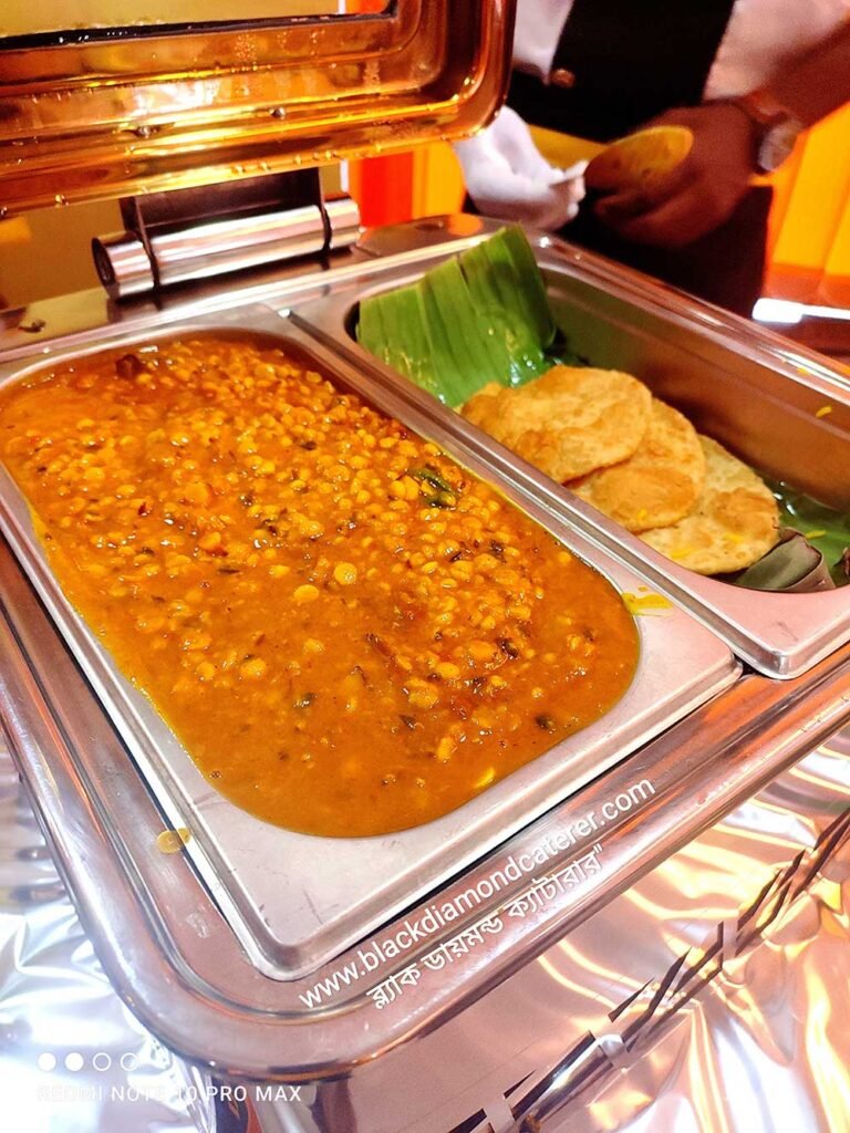 Bengali-Marriage-Catering-Buffet-Luchi-ar-Cholar-Dal-