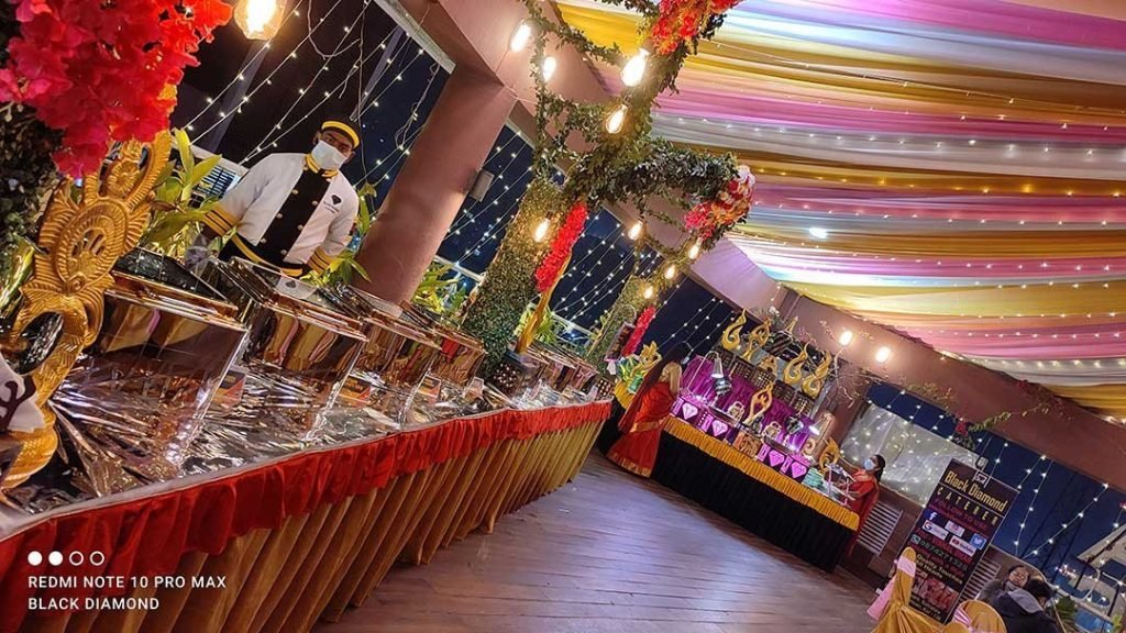 How to Choose the Best Bengali Wedding Catering Menu with Price