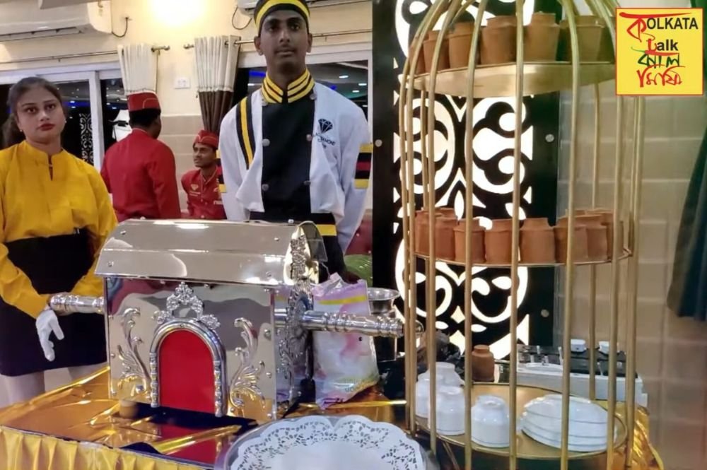 catering services in Kolkata-skilled staffs