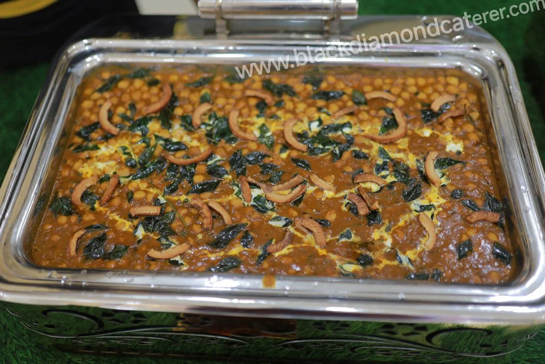 10-Sahi-Amritsari-Chana-Mashala-by-near-caterers-